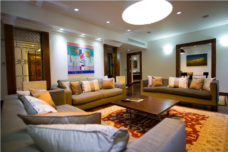 Grand Presidiential Living
