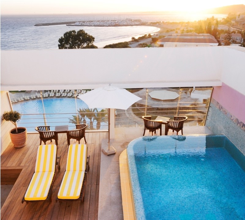 Presidential suite Pool