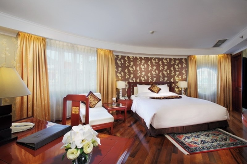 Executive Suite