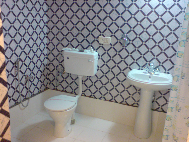 Beach Cottages Bathroom