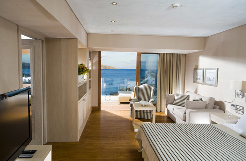 Deluxe Hotel Suite SV