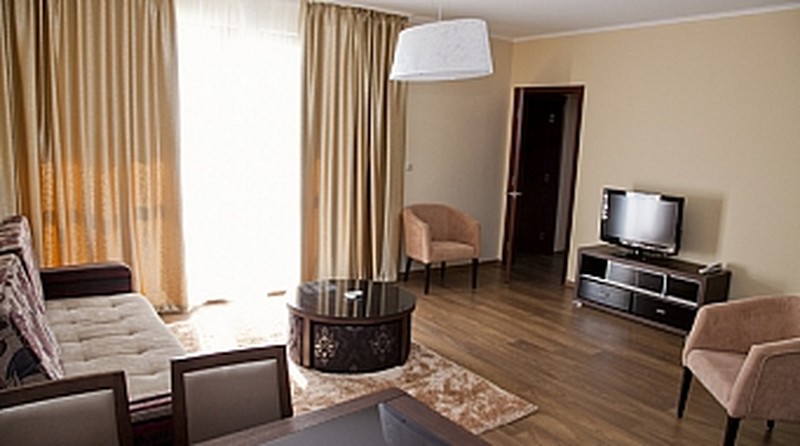 Apartment 4