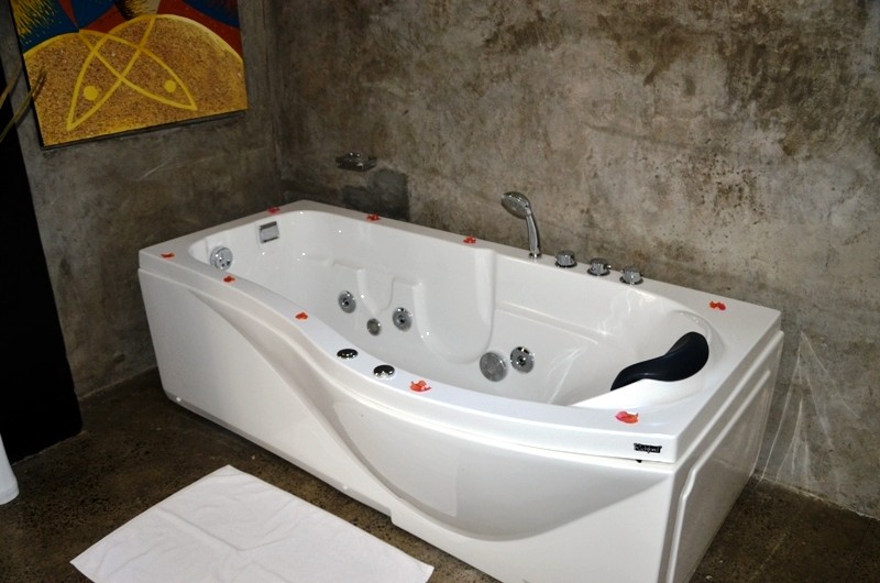 Bathroom Suite Room