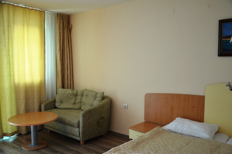 Standard room large