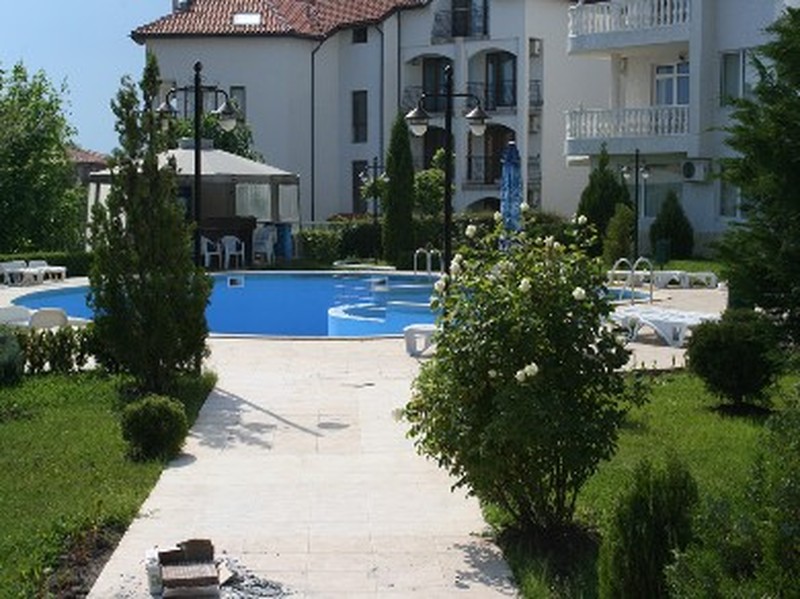 LAZUR II