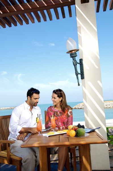 Dhow Beach Bar