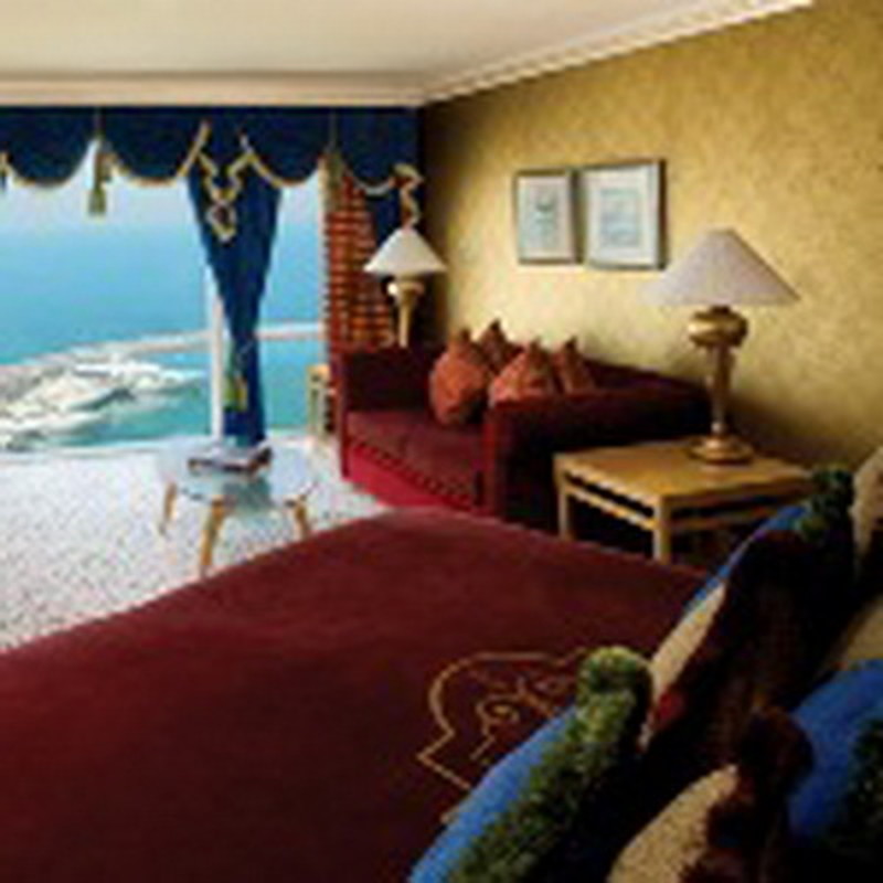 Royal Ocean Suite