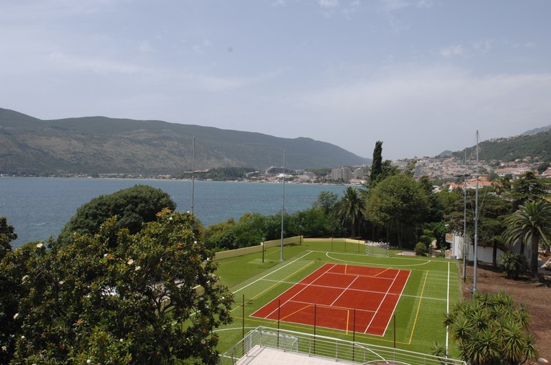 Sport court