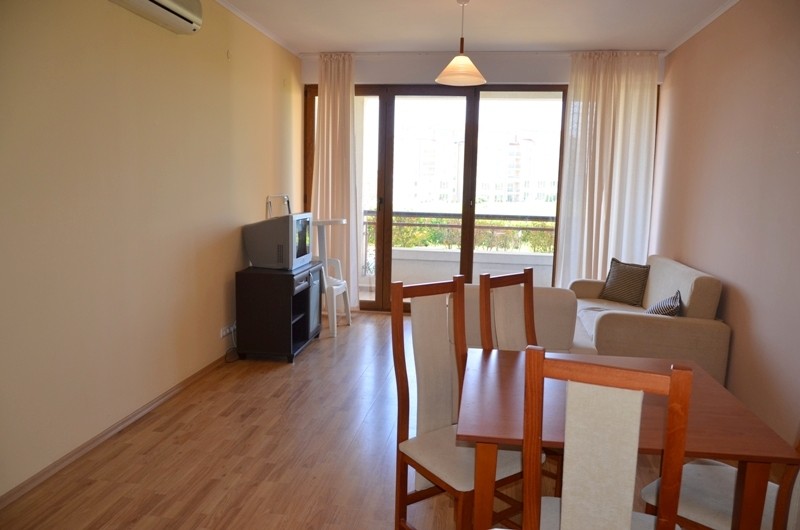 Apartment Large 2