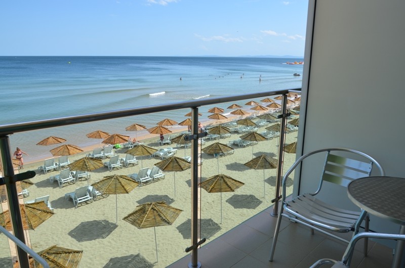 Standard Small Sea View & Standard Sea View