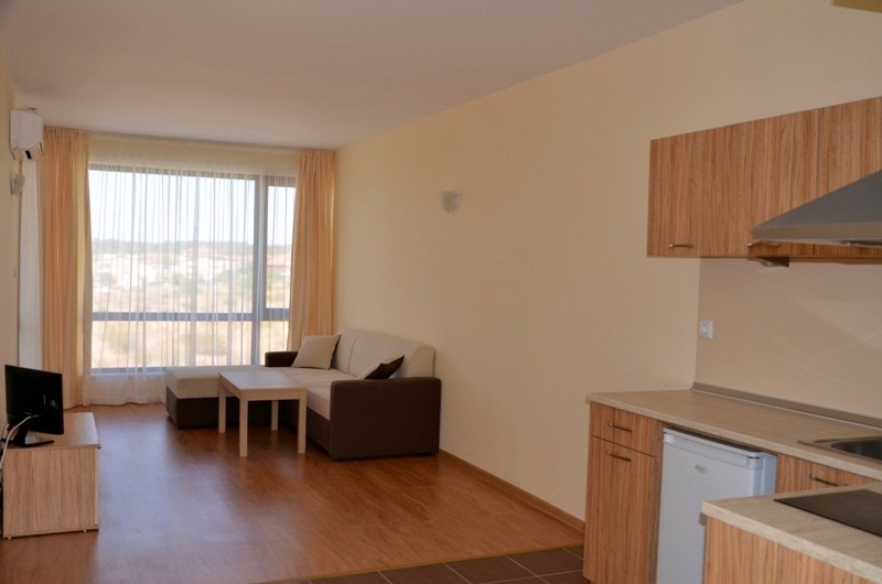 Apartment 4