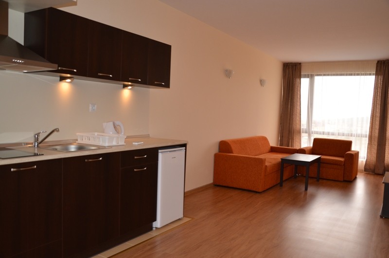 Apartment 4