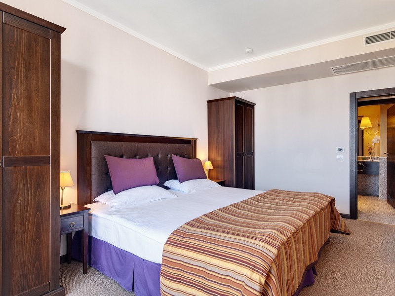 Residential Suite 2