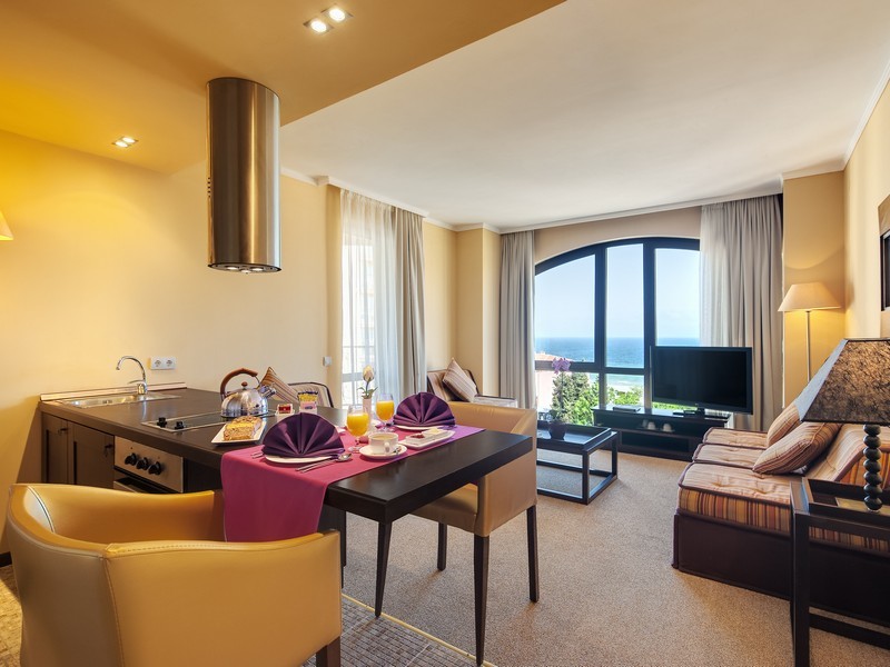 Residential Suite 2 Sea View
