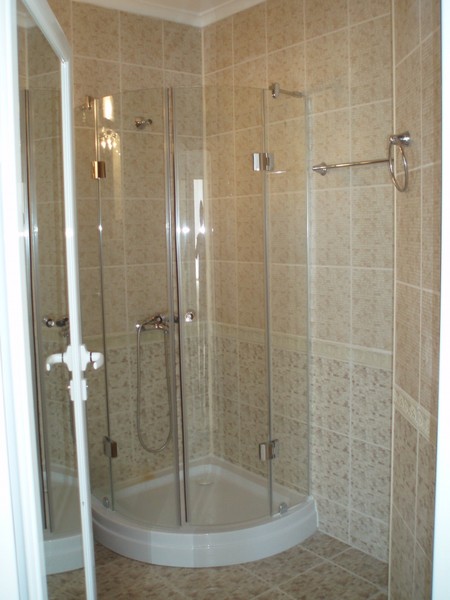 Apartment 4