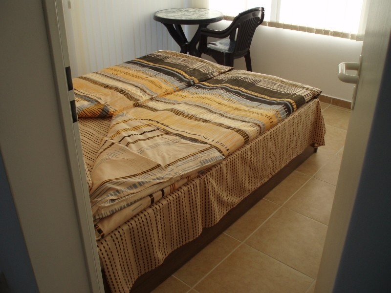 Apartment 4