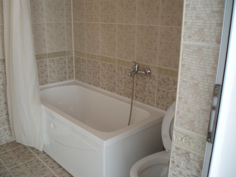 Apartment 6