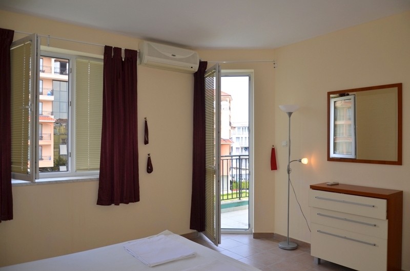 Apartment 4