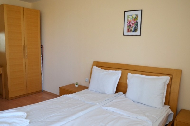Apartment 4