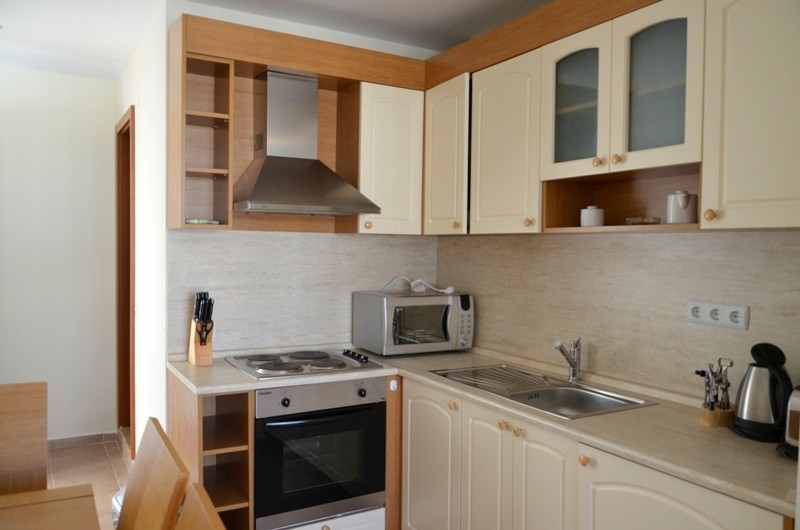 Apartment 4