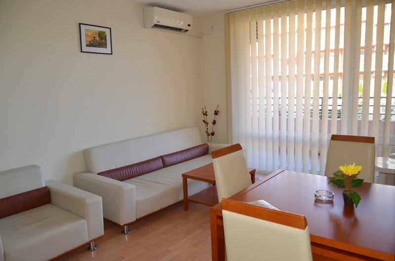 Apartment 4