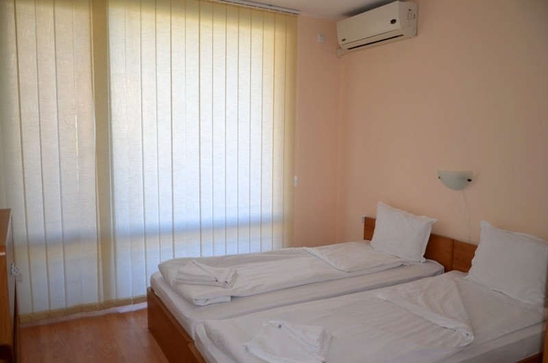 Apartment 4
