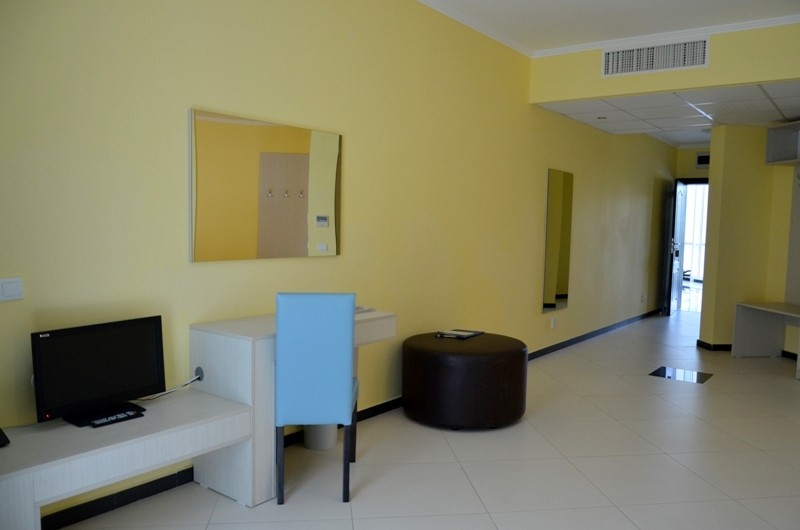 Apartment 4