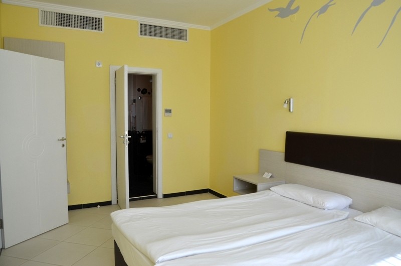 Apartment 4