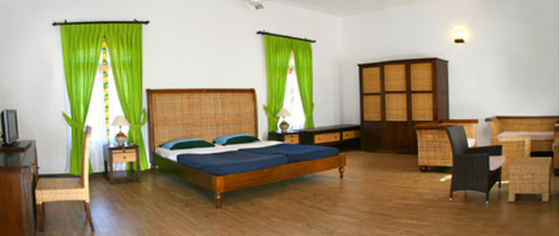 Suitroom