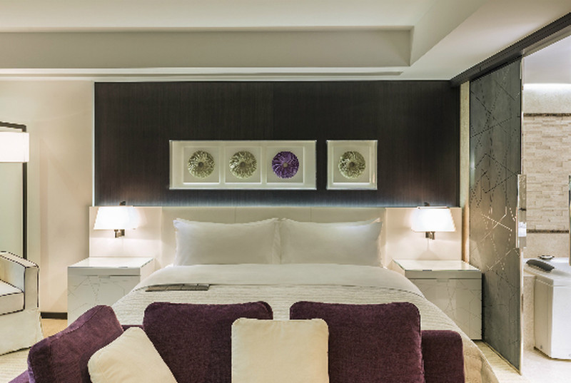 Royal Club Room
