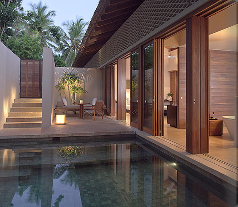suite courtyard & plunge pool