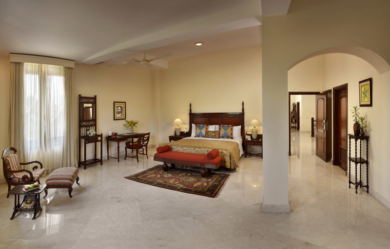 LUXURY VILLA