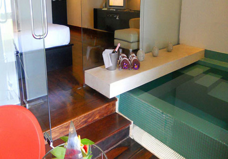 Beach Splash Rooms