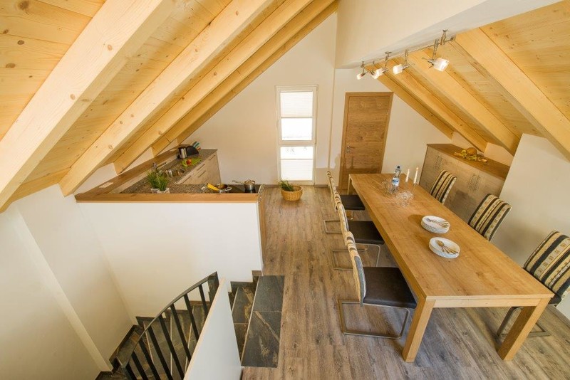Spacious Penthouse Apartments for 6 to 10 people