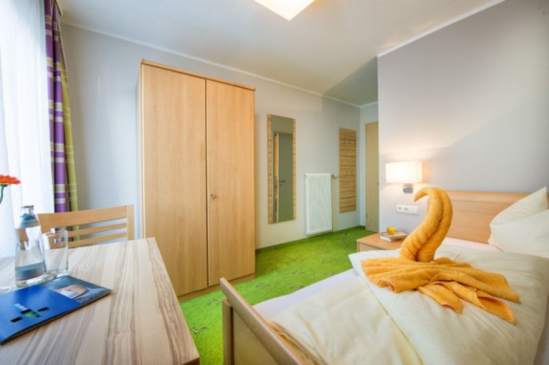 Single Rooms