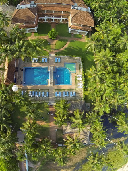 Beach Grove building