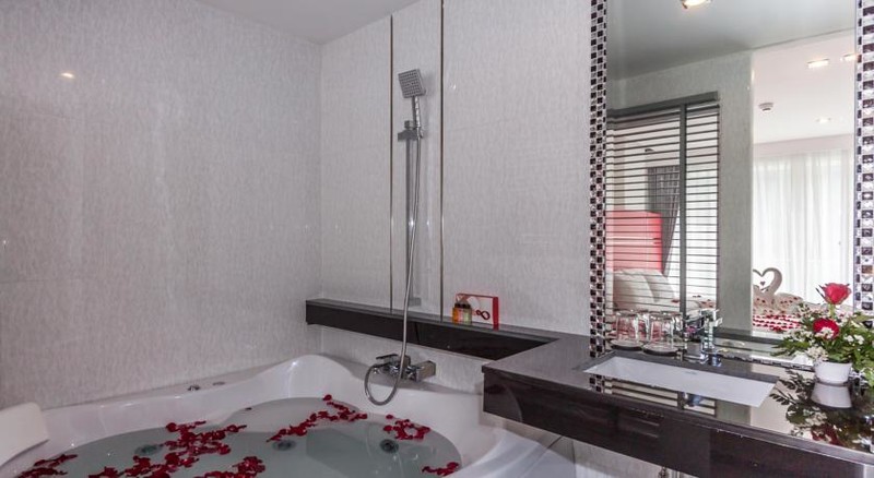 Premier room