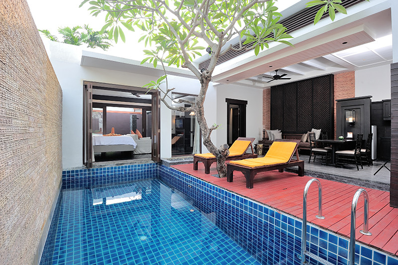 GrandPoolVilla