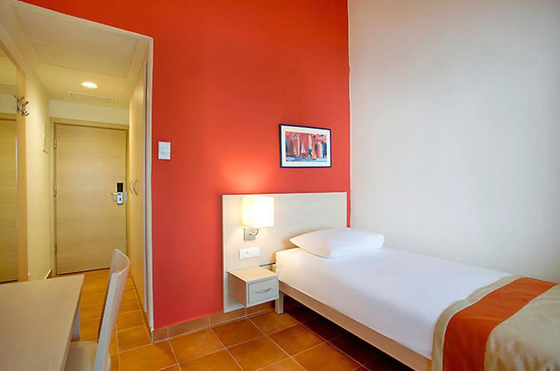 Single Room Park View - 16 м2