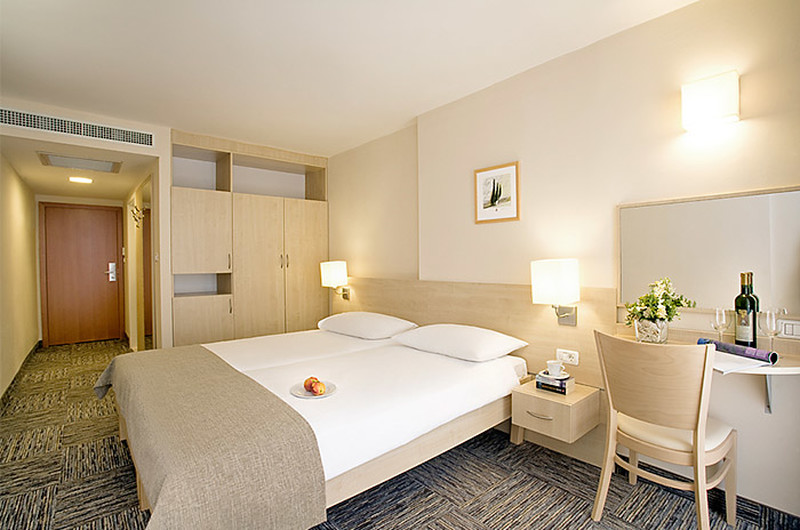 Twin Room Terrace Sea Side